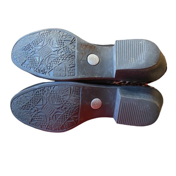 Me Too Zena 9 Black Suede Leopard Animal Print Pull On Ankle Bootie Shoes Sz 11M - Picture 6 of 12